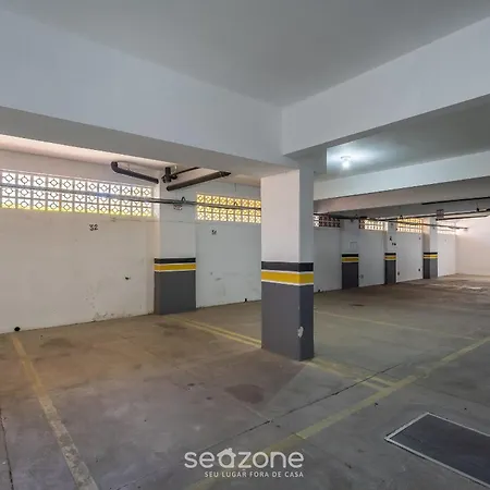 Apto 2Q 180m da praia c/ Churrasq. Garagem ERU032-2